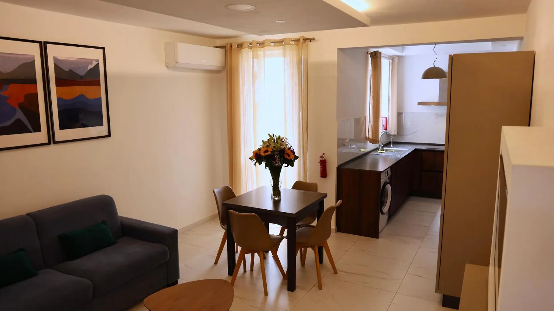 Spinola Apartment San Ġiljan