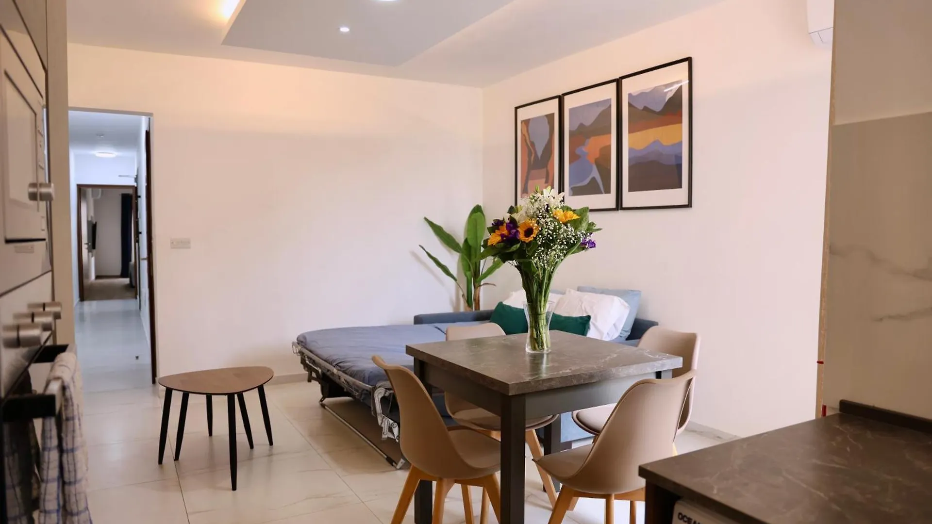 Spinola Apartment San Giuliano Malta